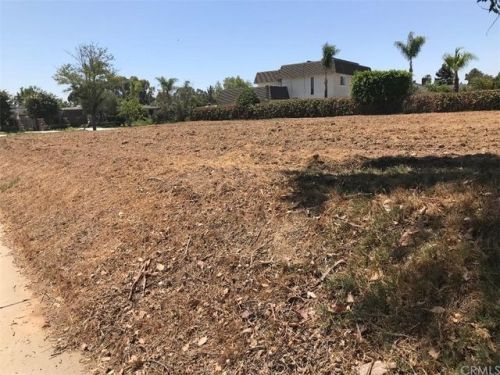 4415 Parkview Dr, Lakewood, CA 90712-4177