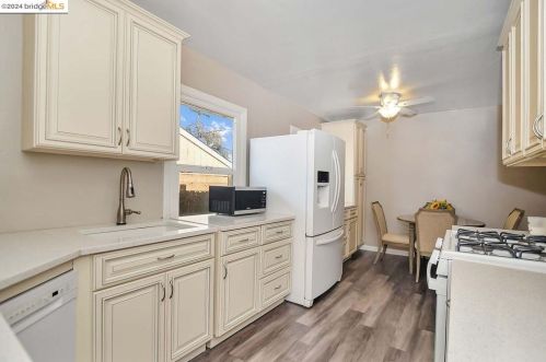 99 Hill St, West Pittsburg, CA 94565-3151
