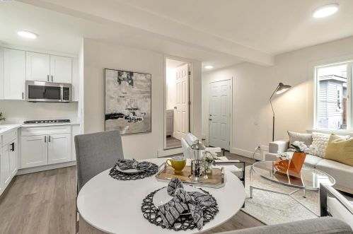 2115 51st Ave, Oakland, CA 94601-5432