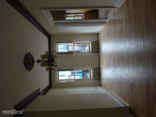 298 Lark St, Albany NY  12210-1005 exterior
