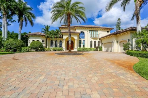 823 Cassena Rd, Naples, FL 34108-3304