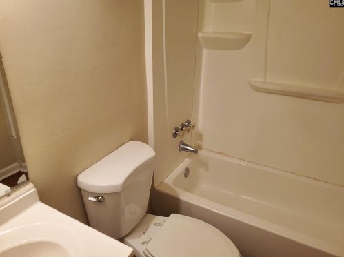 326 Hadley Hall Rd, Cayce-West Columbia SC 29172-3133 exterior