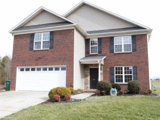 305 High Knoll Dr, Walkertown, NC 27051-9660