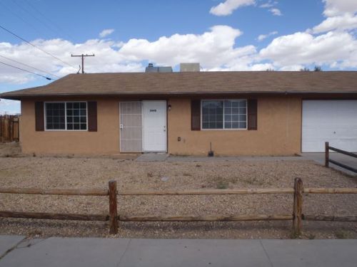 344 Sanders St, Ridgecrest CA  93555-3640 exterior