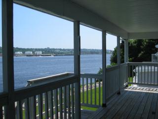 16 Annette Ave, Fall River MA  02726-5007 exterior