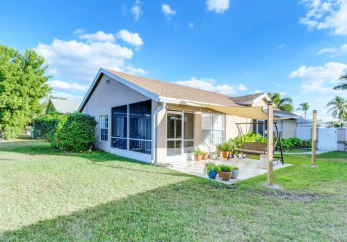 6200 Lansdowne Cir, Boynton Beach, FL 33472-5105