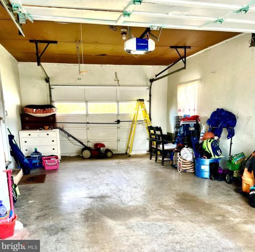 385 Wayburn St, Upton, PA 17225-1553