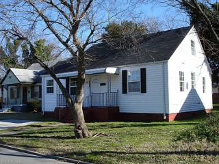 1401 Camden Ave, Portsmouth, VA 23704-4527