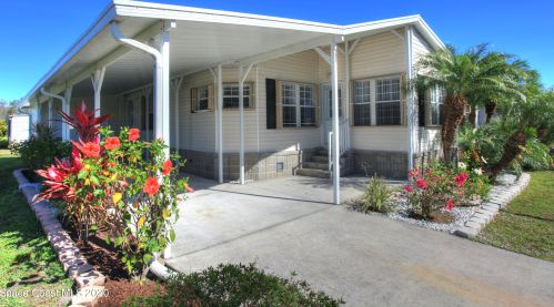 620 Puffin Dr, Sebastian FL  32976-7803 exterior