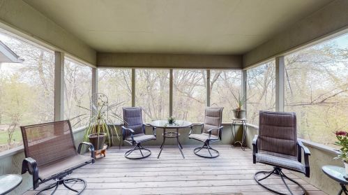 1922 Cherry St, Red Wing MN  55066-3557 exterior
