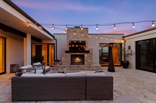 82 Monarch Bay Dr, Dana Point CA  92629-3428 exterior