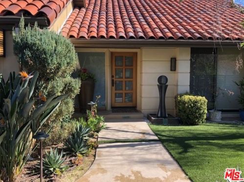 4230 Park Alisal, Calabasas CA  91302-1780 exterior