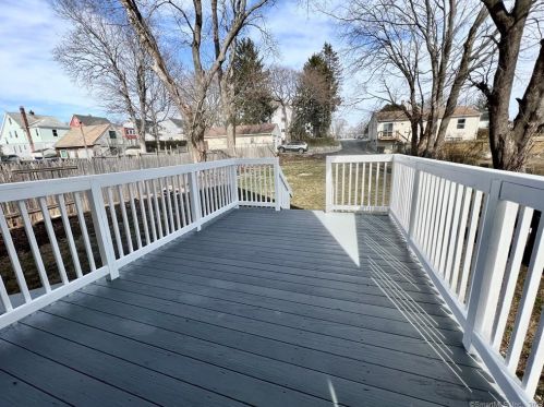 22 Viets St, United States Coast Guard Ac CT  06320-3324 exterior