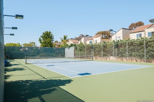 9595 Easter Way, San Diego CA 92121-1919 exterior