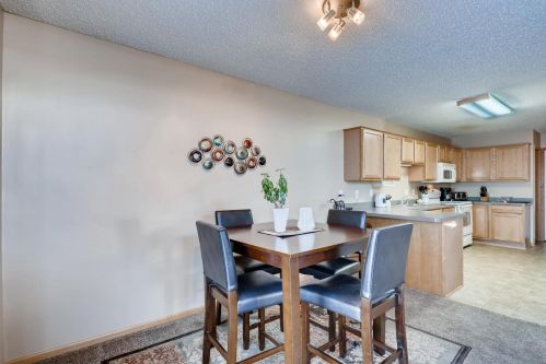 6166 Maclynn Ave, Otsego MN exterior