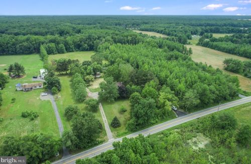 1823 Harvey Straughn Rd, Blackbird DE  19734-9646 exterior