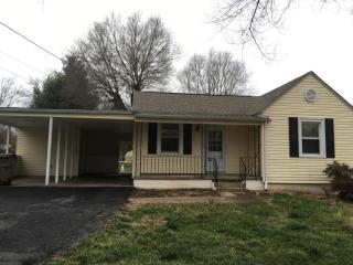 2616 Sun Valley Rd, Knoxville, TN 37921-4439
