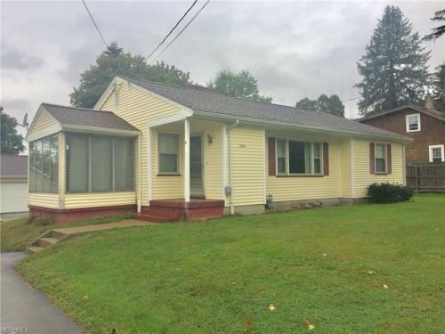 8541 Main St, Vernon, OH 44428-9333
