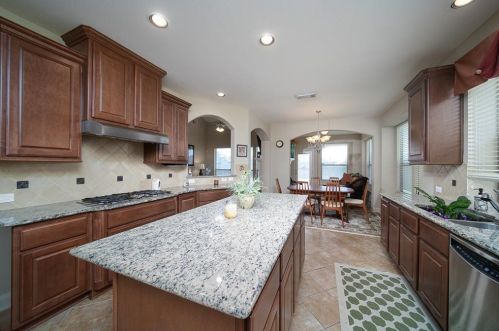 19707 Msn Pne Ln, Richmond TX exterior