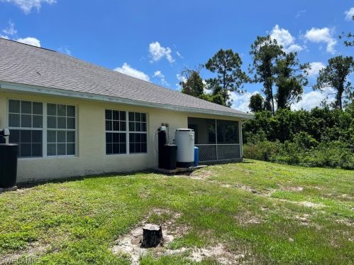 4505 29th St, Lehigh Acres, FL 33973-6120