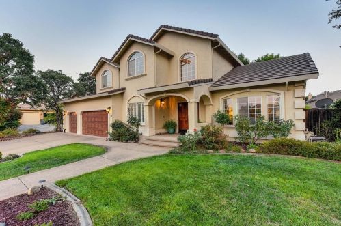 255 American River Canyon Dr, Folsom CA  95630-7142 exterior