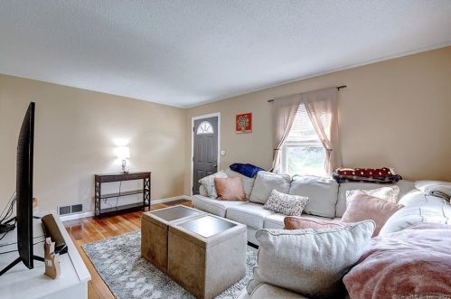 180 Stonecrest Dr, Bristol CT  06010-5321 exterior