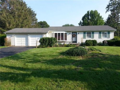 18 Kathrene Ct, Webster, NY 14580-3427