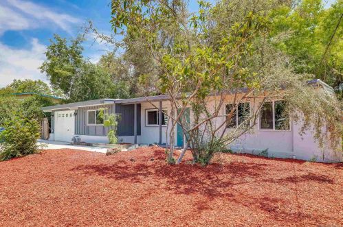 747 Garfield Ave, El Cajon CA  92020-2017 exterior