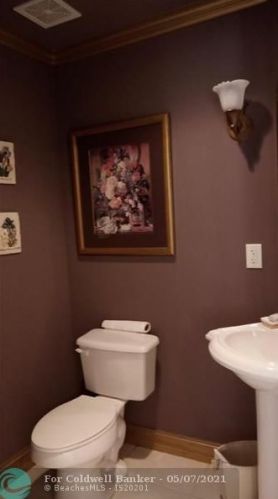 6910 Royal Palm Beach Blvd, West Palm Beach FL  33412-1860 exterior