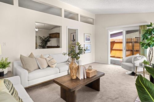 4551 Mount La Platta Pl, San Diego CA 92117-3045 exterior