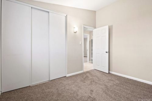 403 Lingard St, Lancaster CA 93536-1405 exterior