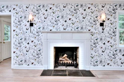 18 Silver Brook Rd, Westport CT  06880-1523 exterior