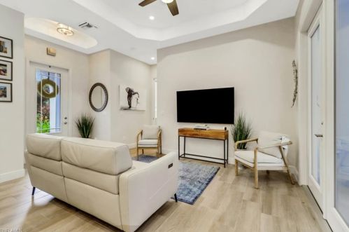 421 35th Ave, Naples FL  34120-1356 exterior