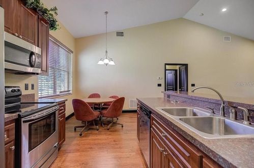 2014 Pioneer Dr, Lakeland FL  33809-4995 exterior