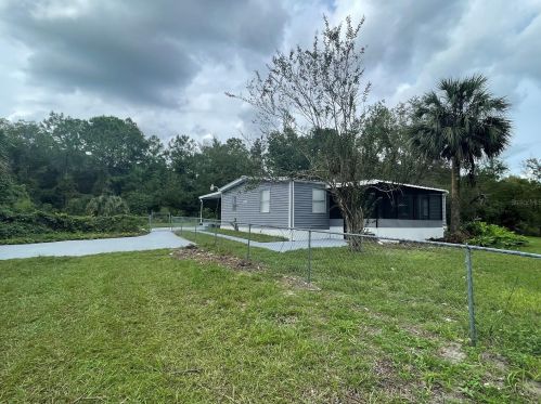 2490 Vista Park Dr, Deland, FL 32724-9124