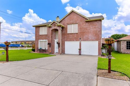 8132 Flowertree Dr, Fort Worth, TX 76137-6072