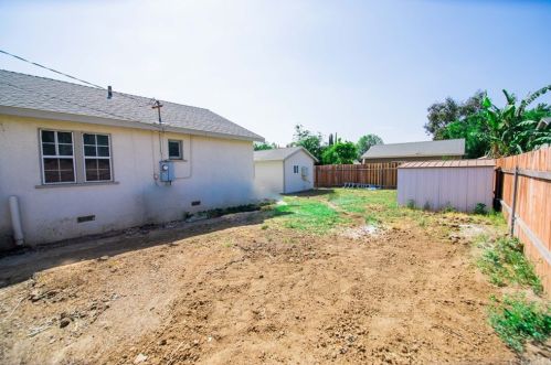 9659 Primrose Dr, Riverside CA 92503-4277 exterior