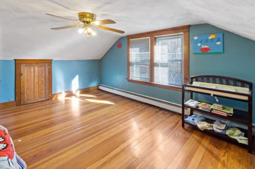 2535 Hartford Ave, Providence RI 02919-1604 exterior