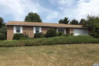 10 Pamela Dr, Navy Sup Dpt, PA 17050-1771