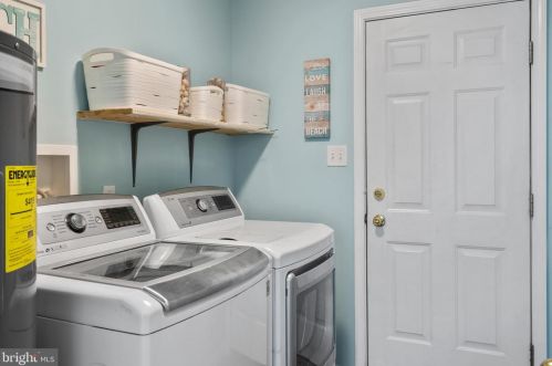 21181 Sand Dollar Trl, Lewes DE  19958-6818 exterior