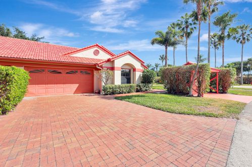 7605 Lexington Club Blvd, Delray Beach, FL 33446-3447
