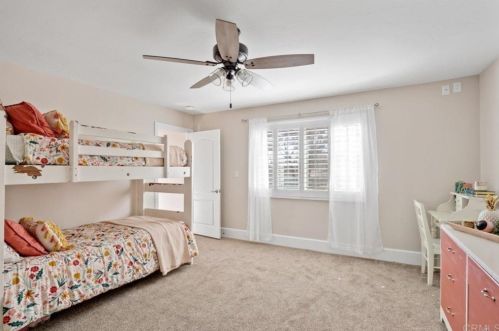 957 Montview Dr, Escondido CA  92025-5927 exterior