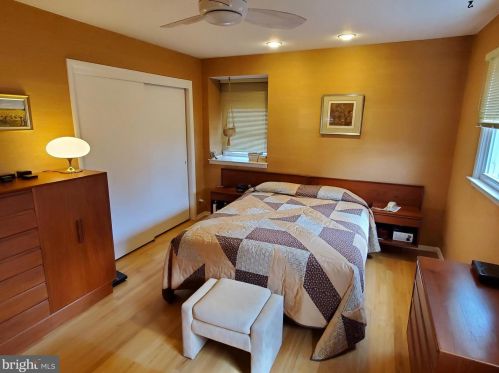 2861 Princeton Pike, Lawrence Township NJ  08648-3222 exterior