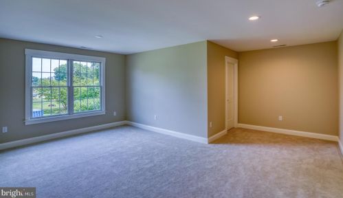 94 Wolf Creek Cir, Dover DE  19901-4917 exterior