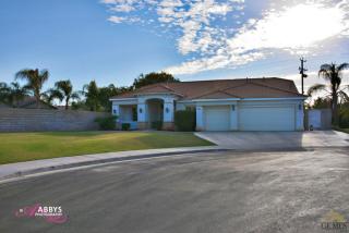 9615 Big Bear Lake Ct, Bakersfield, CA 93312-6252