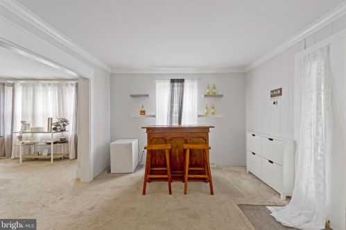 308 Colonial Ave, West Deptford NJ  08096-1010 exterior