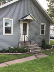 1245 Sherrin St, Oshkosh WI  54904-8412 exterior