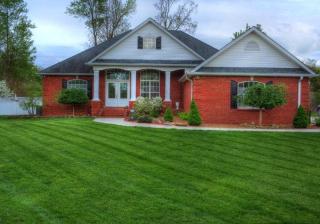 465 Charleston Dr, Cookeville, TN 38501-5861