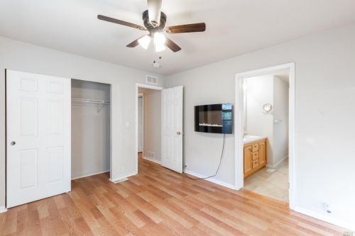 14 Ellie Dr, Santa Rosa CA  95403-1111 exterior