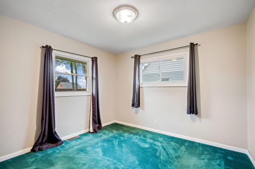 2439 Alvina Ave, Milwaukee WI 53221-4957 exterior